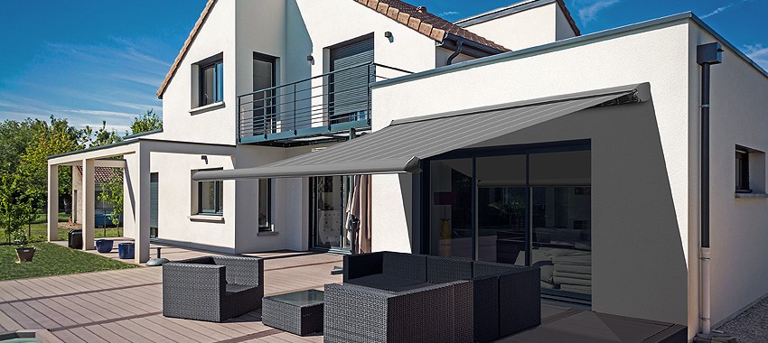 Banne Calliopé : un produit haut de gamme, pour profiter de votre terrasse comme une pièce à part entière.